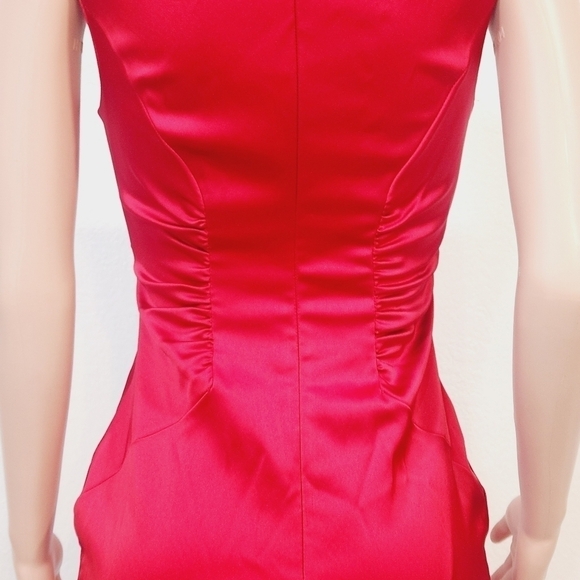 CACHE Sexy Hot Red Bodycon Ruched Satin Vintage Dress Size 6 - Picture 8 of 11